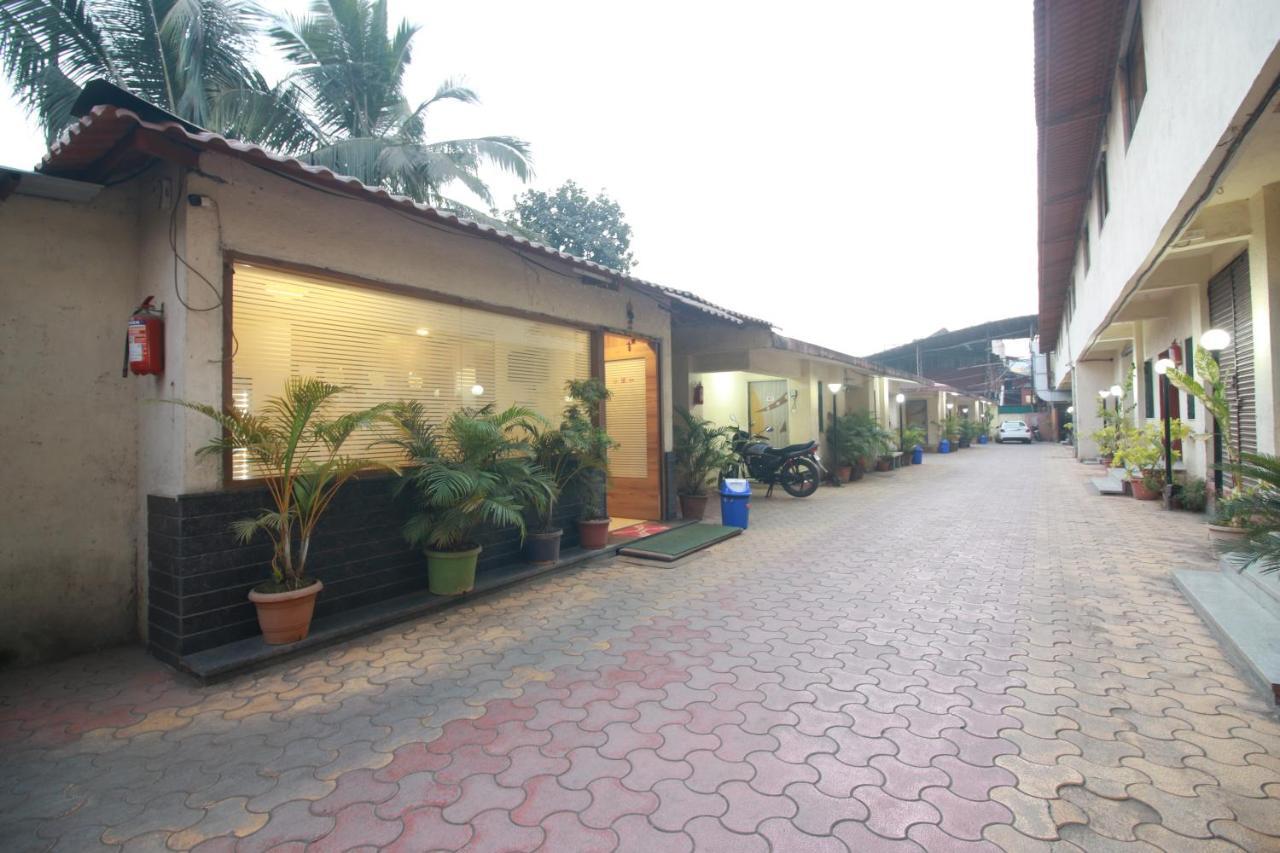 Hotel Nest Inn Residency Bhiwandi Exteriör bild
